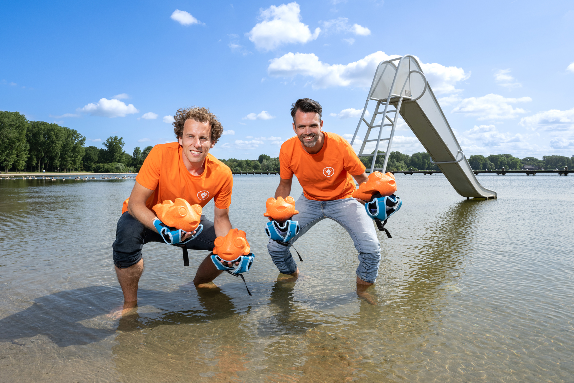 Het heldhaftige zwemhulpmiddel met een missie | Customer story